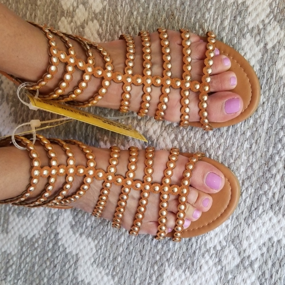 Olivia cognac brown sandals